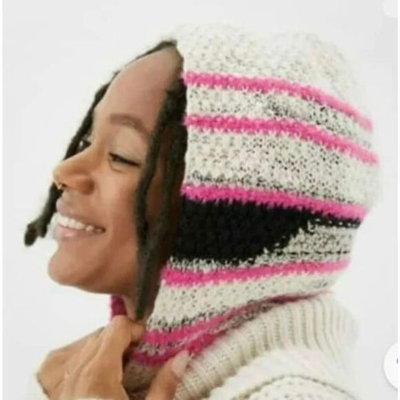 New Urban  Outfitters Lumi Balaclava hat - Picture 1 of 5